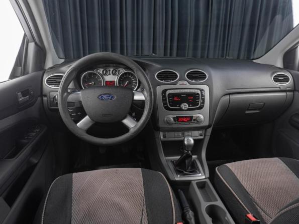 Ford Focus II Рестайлинг с пробегом 2009 года, цена 599 000 рублей, 167451 км, седан, Автокод Объявления