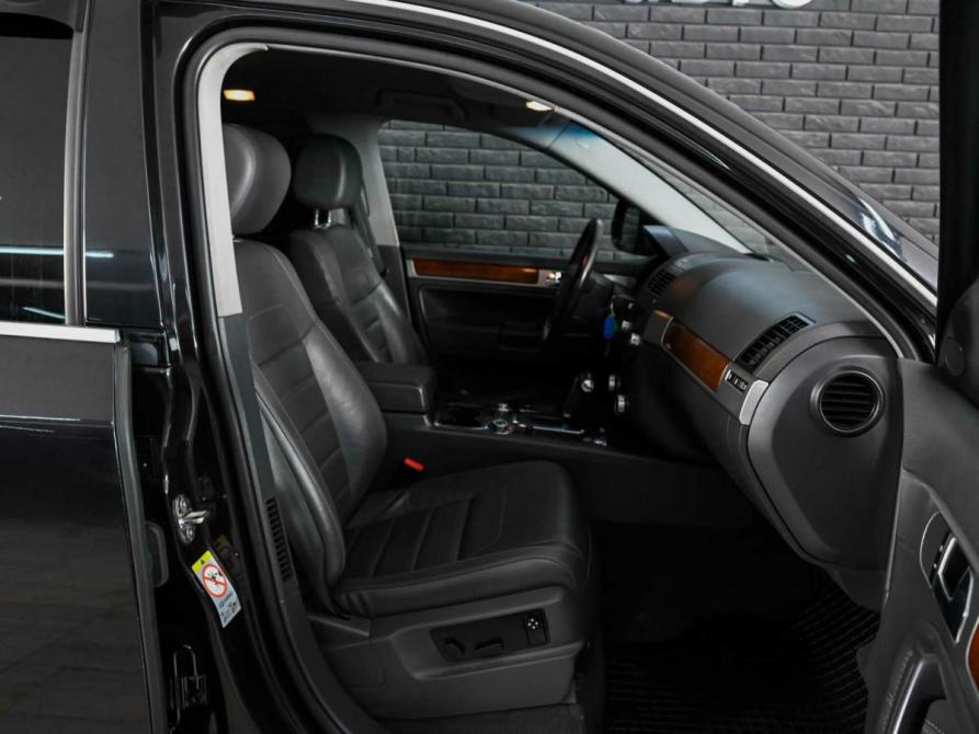 Volkswagen Touareg I Рестайлинг Екатеринбург  - изображение 12