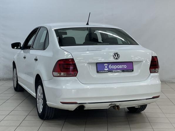 Volkswagen Polo V Рестайлинг с пробегом 2016 года, цена 840 000 рублей, 204866 км, седан, Автокод Объявления