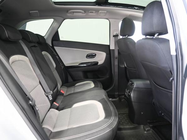 Kia Ceed II Рестайлинг с пробегом 2016 года, цена 1 319 900 рублей, 99209 км, универсал, Автокод Объявления