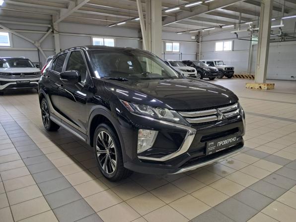 Mitsubishi Eclipse Cross I с пробегом 2018 года, цена 2 200 000 рублей, 156000 км, внедорожник, Автокод Объявления
