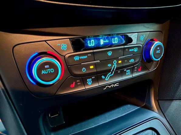 Ford Focus III Рестайлинг с пробегом 2017 года, цена 870 000 рублей, 168568 км, универсал, Автокод Объявления