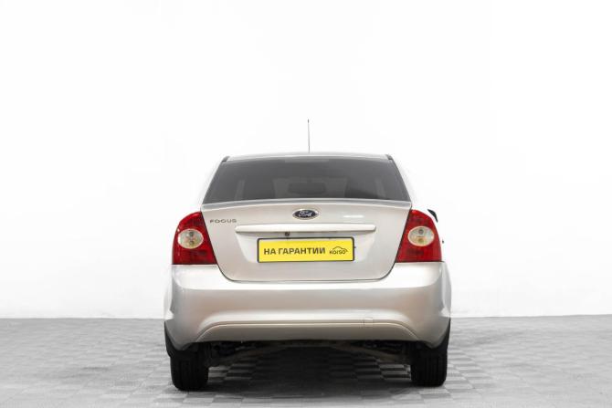 Ford Focus II Рестайлинг с пробегом 2011 года, цена 499 000 рублей, 265000 км, седан, Автокод Объявления