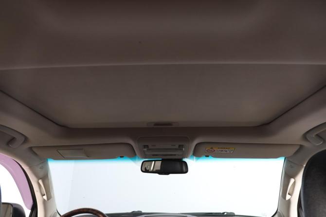 Toyota Land Cruiser 200 Series Рестайлинг 1 с пробегом 2013 года, цена 4 199 000 рублей, 229189 км, внедорожник, Автокод Объявления