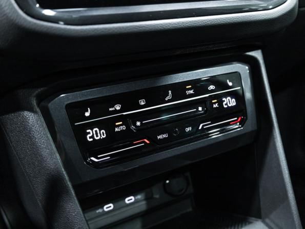 Volkswagen Tiguan II Рестайлинг с пробегом 2021 года, цена 2 919 777 рублей, 91347 км, внедорожник, Автокод Объявления