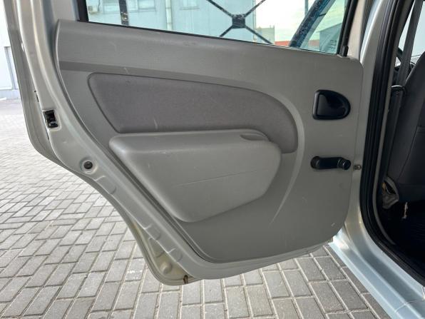 Renault Logan I с пробегом 2009 года, цена 365 000 рублей, 226090 км, седан, Автокод Объявления