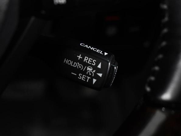 Lexus LX III Рестайлинг 2 с пробегом 2016 года, цена 7 950 000 рублей, 124749 км, внедорожник, Автокод Объявления