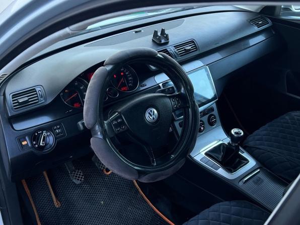 Volkswagen Passat B6 с пробегом 2006 года, цена 637 000 рублей, 303638 км, седан, Автокод Объявления