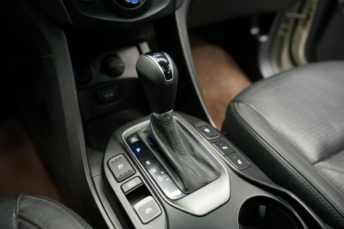 Hyundai Santa Fe III с пробегом 2014 года, цена 2 390 000 рублей, 178000 км, внедорожник, Автокод Объявления