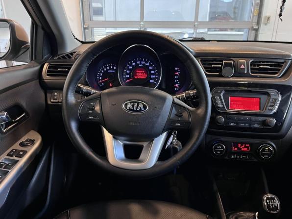 Kia Rio III с пробегом 2013 года, цена 890 000 рублей, 167309 км, хэтчбек, Автокод Объявления