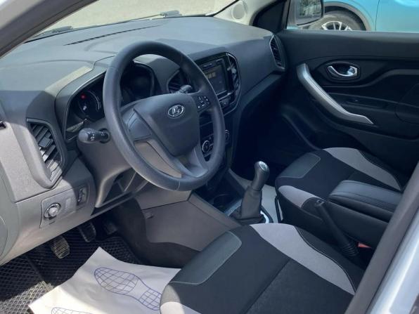 Lada (ВАЗ) XRAY I с пробегом 2017 года, цена 815 000 рублей, 58300 км, хэтчбек, Автокод Объявления