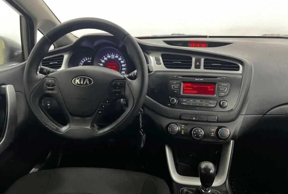 Kia Ceed II Нижний Новгород  - изображение 16