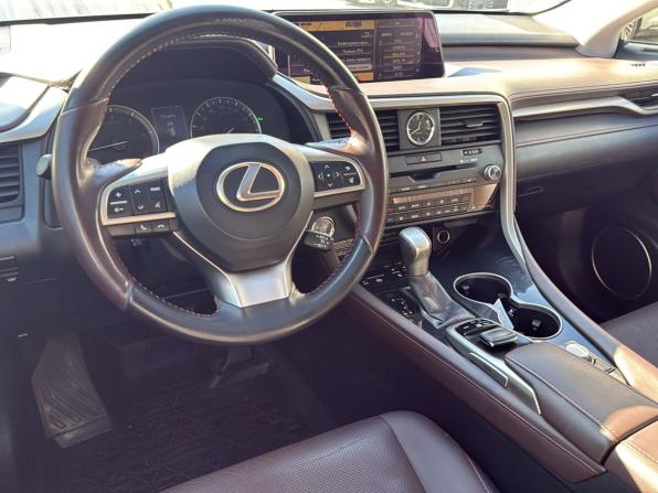 Lexus RX IV с пробегом 2017 года, цена 3 475 000 рублей, 135760 км, внедорожник, Автокод Объявления