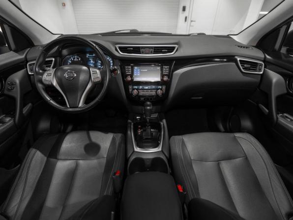 Nissan Qashqai II с пробегом 2016 года, цена 1 850 000 рублей, 61892 км, внедорожник, Автокод Объявления