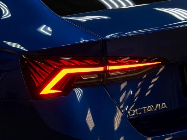 Skoda Octavia IV (A8) с пробегом 2021 года, цена 2 749 000 рублей, 37949 км, лифтбек, Автокод Объявления