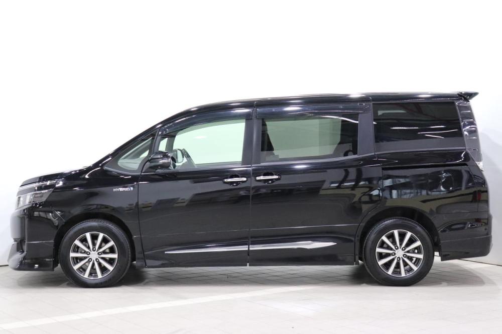 Toyota Voxy III (R80) Иркутск  - изображение 9