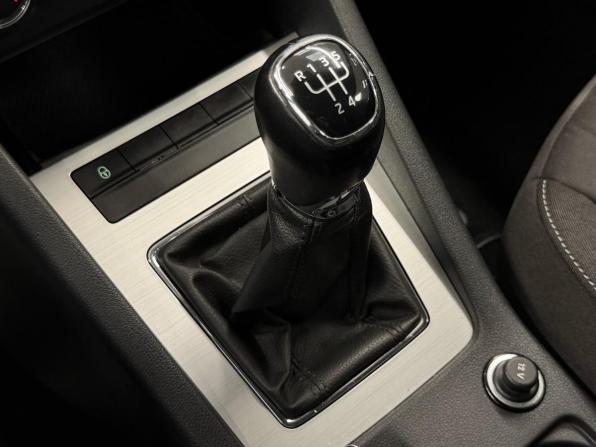 Skoda Octavia III (A7) Рестайлинг с пробегом 2018 года, цена 1 194 000 рублей, 194973 км, лифтбек, Автокод Объявления