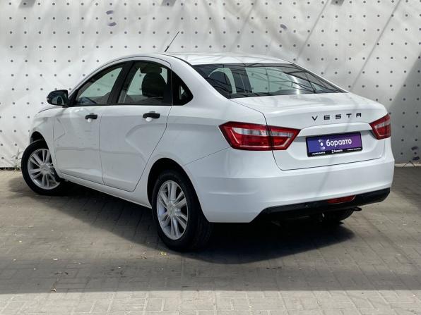 Lada (ВАЗ) Vesta I с пробегом 2017 года, цена 870 000 рублей, 121320 км, седан, Автокод Объявления