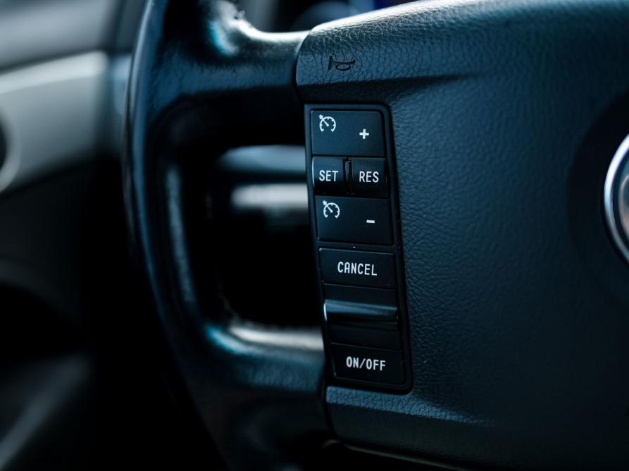 Volkswagen Touareg I Рестайлинг Ижевск  - изображение 18