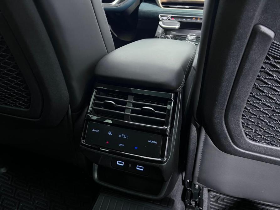 Geely Monjaro I Ростов-на-Дону  - изображение 19