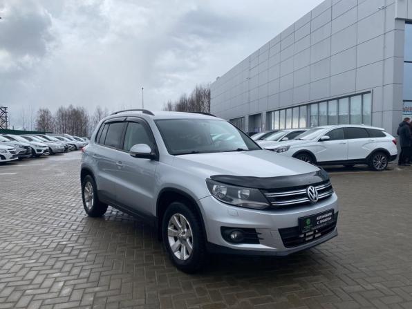 Volkswagen Tiguan I Рестайлинг с пробегом 2012 года, цена 1 000 000 рублей, 179484 км, внедорожник, Автокод Объявления