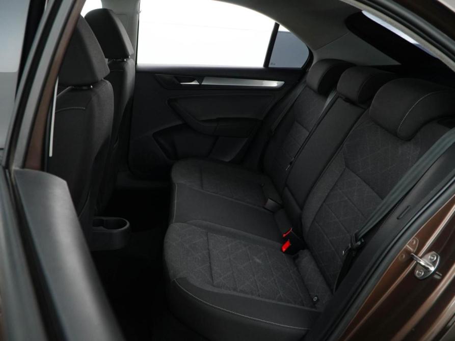 Volkswagen Polo VI Москва  - изображение 9