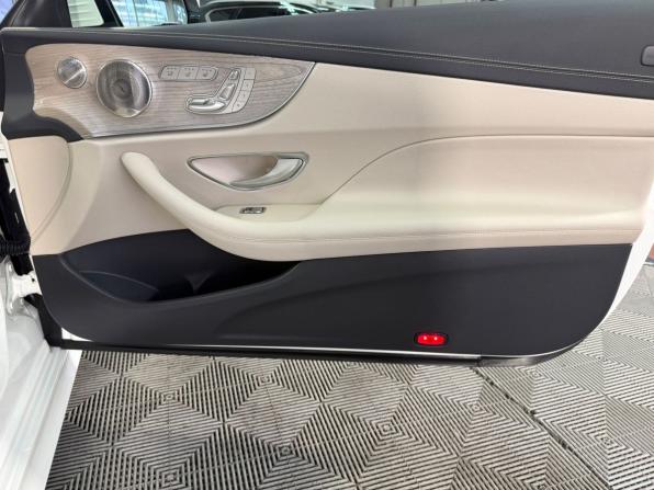 Mercedes-Benz E-Класс V (W213 S213 C238) Рестайлинг с пробегом 2021 года, цена 6 520 000 рублей, 21900 км, кабриолет, Автокод Объявления