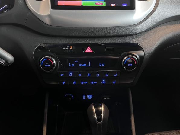 Hyundai Tucson III с пробегом 2017 года, цена 1 800 000 рублей, 120500 км, внедорожник, Автокод Объявления