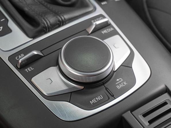 Audi A3 III (8V) Рестайлинг с пробегом 2019 года, цена 1 749 000 рублей, 142755 км, седан, Автокод Объявления
