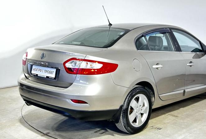 Renault Fluence I с пробегом 2011 года, цена 685 000 рублей, 211857 км, седан, Автокод Объявления