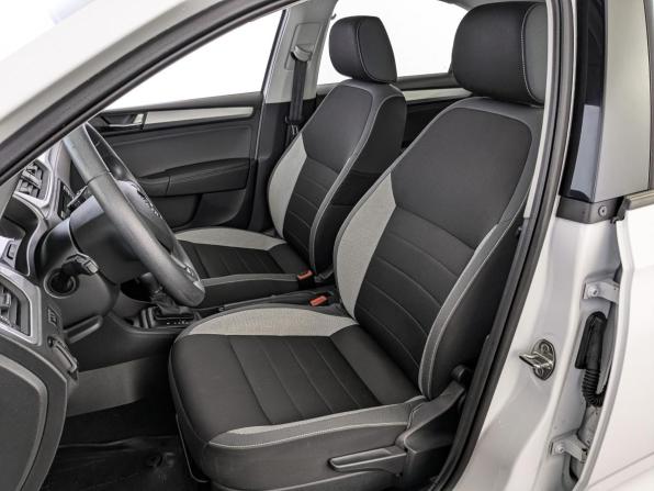 Skoda Rapid I Рестайлинг с пробегом 2019 года, цена 1 350 000 рублей, 99438 км, лифтбек, Автокод Объявления