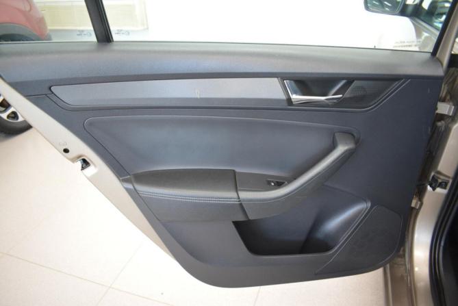Skoda Rapid II с пробегом 2021 года, цена 1 649 000 рублей, 95000 км, лифтбек, Автокод Объявления