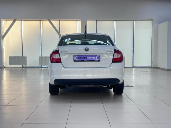Skoda Rapid I Рестайлинг с пробегом 2019 года, цена 1 380 000 рублей, 87997 км, лифтбек, Автокод Объявления