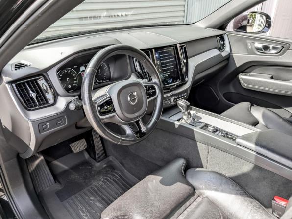 Volvo XC60 II с пробегом 2018 года, цена 3 150 000 рублей, 120630 км, внедорожник, Автокод Объявления