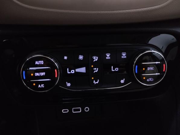 Buick Encore GX I с пробегом 2020 года, цена 1 440 000 рублей, 106949 км, внедорожник, Автокод Объявления
