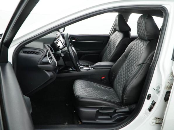 Toyota Camry VIII (XV70) с пробегом 2019 года, цена 2 225 055 рублей, 137909 км, седан, Автокод Объявления