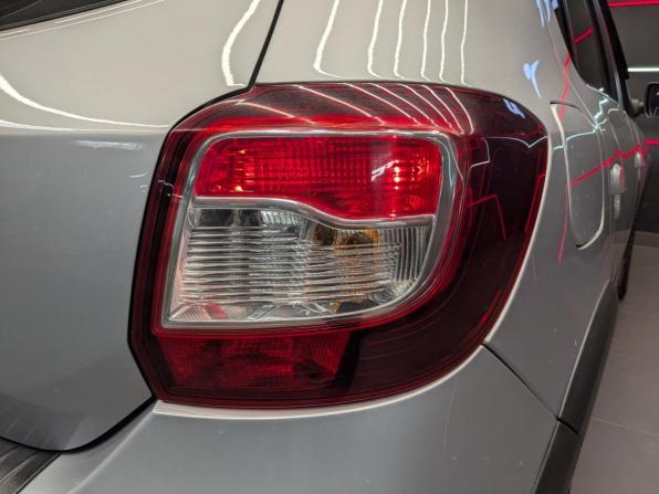 Renault Sandero II Рестайлинг с пробегом 2021 года, цена 1 295 000 рублей, 80311 км, хэтчбек, Автокод Объявления