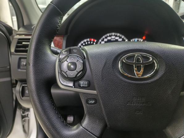 Toyota Camry VII (XV50) с пробегом 2013 года, цена 1 499 000 рублей, 204655 км, седан, Автокод Объявления