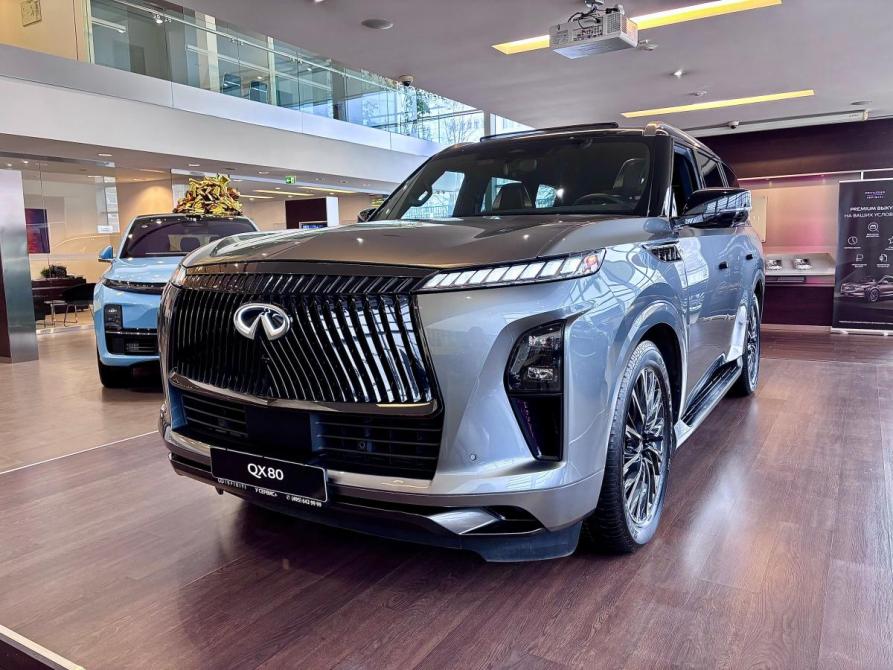 Infiniti QX80 II Москва  - изображение 1
