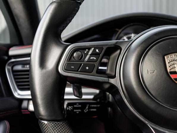 Porsche Panamera II с пробегом 2019 года, цена 8 730 000 рублей, 87118 км, лифтбек, Автокод Объявления