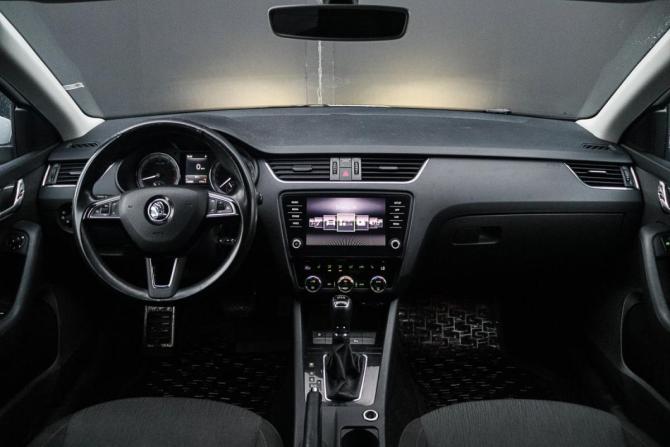 Skoda Octavia III (A7) Рестайлинг с пробегом 2017 года, цена 1 750 000 рублей, 158584 км, лифтбек, Автокод Объявления