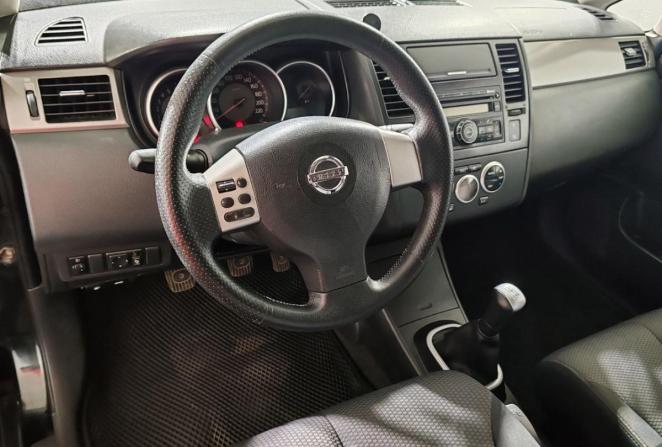 Nissan Tiida I с пробегом 2008 года, цена 490 000 рублей, 284045 км, хэтчбек, Автокод Объявления