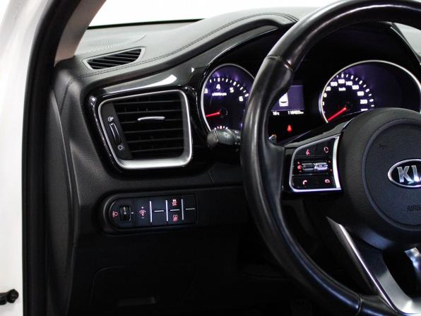 Kia Ceed III с пробегом 2021 года, цена 1 799 000 рублей, 116410 км, универсал, Автокод Объявления