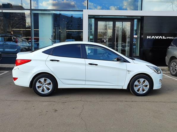 Hyundai Solaris I Рестайлинг с пробегом 2014 года, цена 829 000 рублей, 123443 км, седан, Автокод Объявления