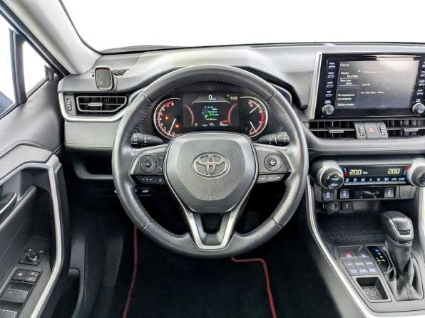 Toyota RAV4 V (XA50) с пробегом 2021 года, цена 3 100 000 рублей, 138659 км, внедорожник, Автокод Объявления