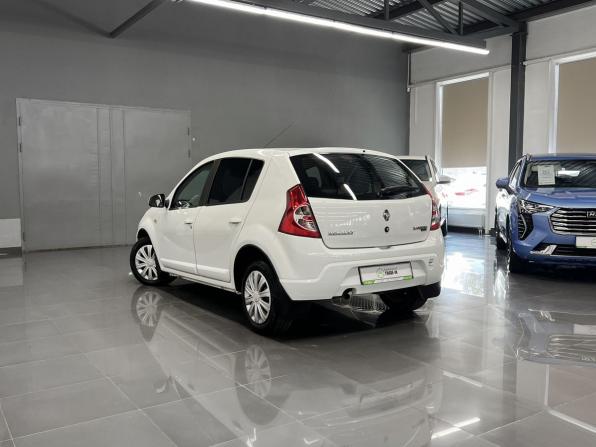 Renault Sandero I с пробегом 2011 года, цена 675 000 рублей, 211742 км, хэтчбек, Автокод Объявления