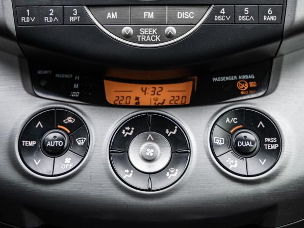 Toyota RAV4 III (XA30) с пробегом 2006 года, цена 928 000 рублей, 201342 км, внедорожник, Автокод Объявления