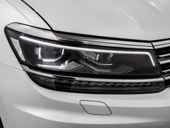 Volkswagen Tiguan II с пробегом 2018 года, цена 2 181 000 рублей, 99775 км, внедорожник, Автокод Объявления