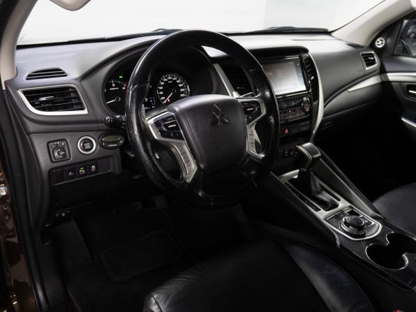 Mitsubishi Pajero Sport III с пробегом 2019 года, цена 3 350 000 рублей, 174424 км, внедорожник, Автокод Объявления