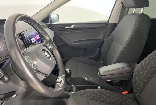 Skoda Rapid II с пробегом 2021 года, цена 1 720 000 рублей, 30290 км, лифтбек, Автокод Объявления